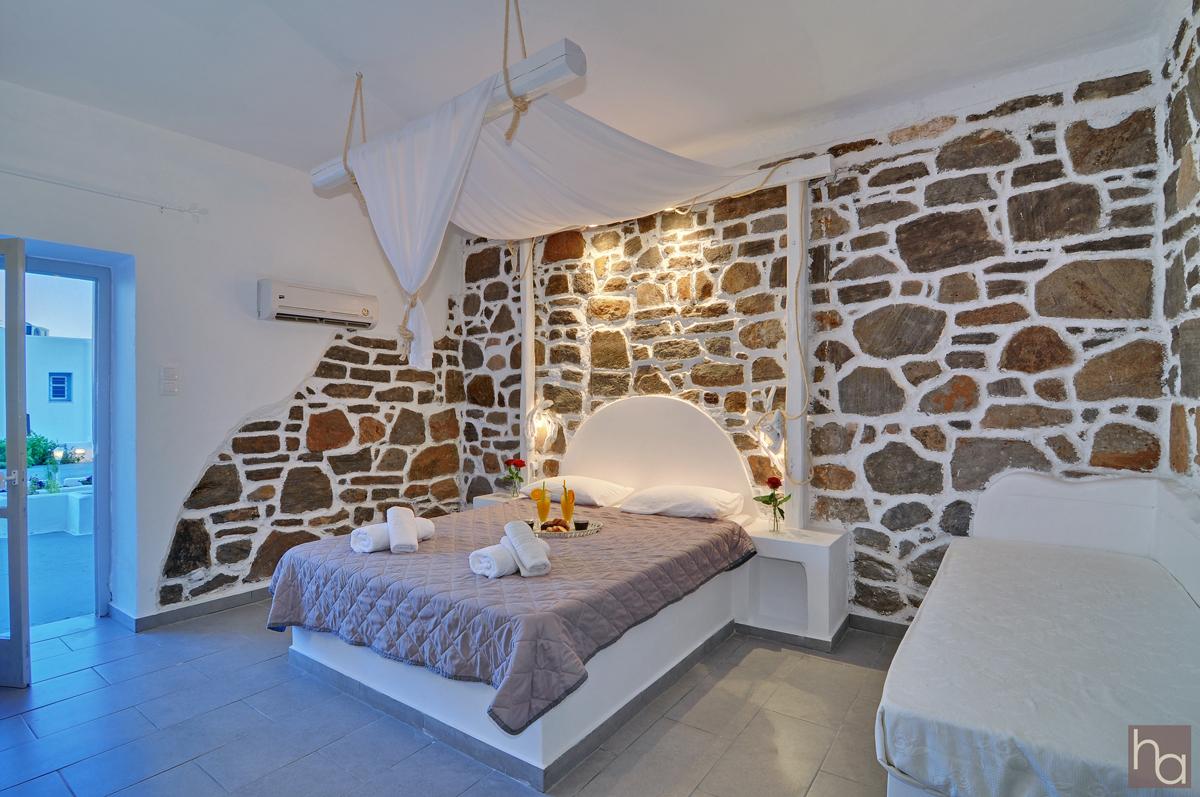 Hotel Adamas ภายนอก รูปภาพ